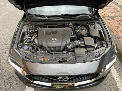 Mazda 3 2.0 Touring AT full equipo