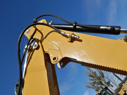 Imagen 7 de 8 de Retroexcavadora Caterpillar 420f 2016