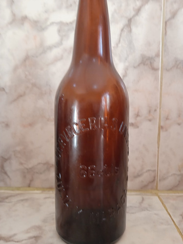 Imagen 1 de 3 de Botella Antigua De Colección 66 Cc Cervecerías Zulia Y  Mbo)
