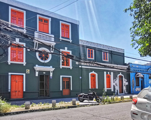 Se Arrienda 2 Y 3 Piso De Gran Casa Comercial En Recoleta