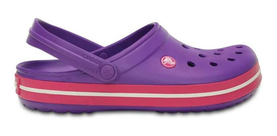 crocs 47 street