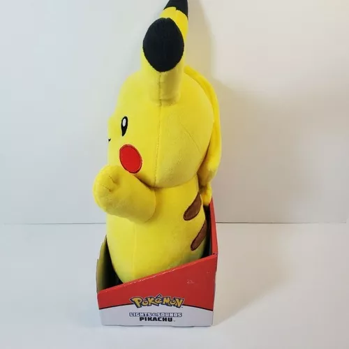 Pokemon - Pikachu Pelúcia com Luz e Som 30cm - Sunny - MP Brinquedos