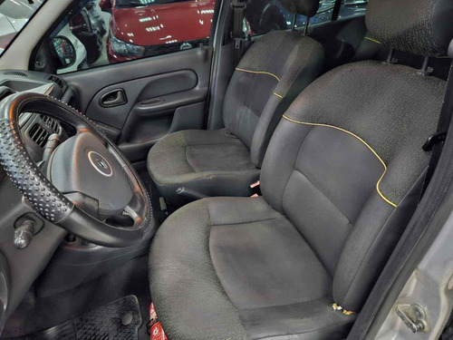 Renault Clio 1.0 EXPRESSION 16V FLEX 4P MANUAL