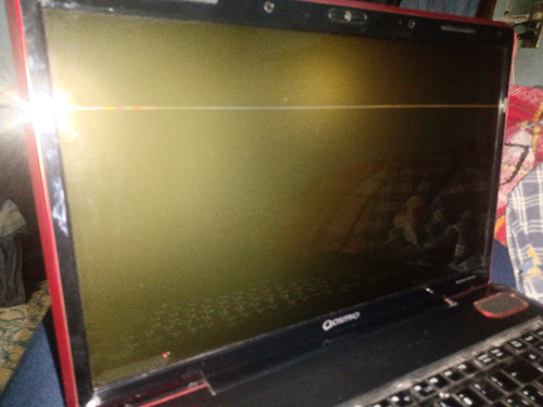 Pantalla Toshiba Qosmio X505 