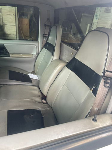 Ford Ranger 4.0 Xlt 6 4x2 2p