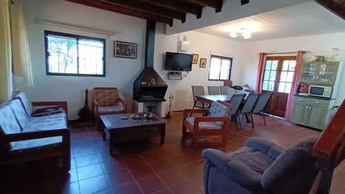 Imagen 4 de 23 de Los Robles,comoda Casa Para 8 Personas, 2 De La Playa