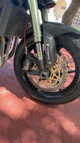 Imagen 10 de 13 de Suzuki Gsx650 (a493)