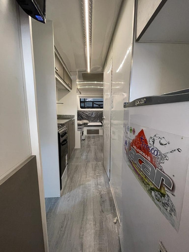 Imagen 15 de 25 de Casa Rodante 7 Personas 6,5 Mtrs