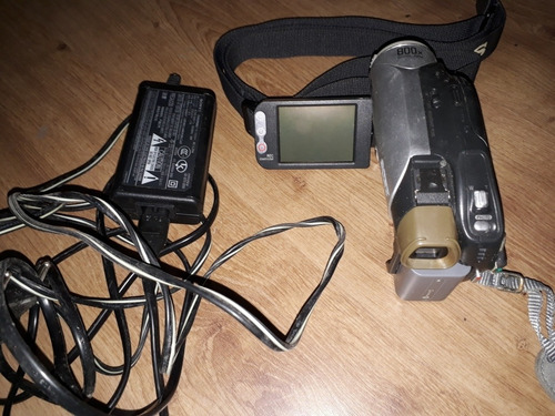 Filmadora Sony Handycam Com Carregador - Precisa De Bateria