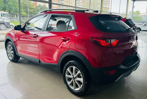 Kia Stonic Sin Pico Y Placa Mecanica Mail Hybrid