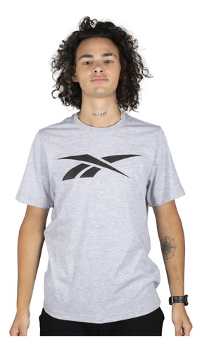 Remera Reebok Vector Hombre Training Gris