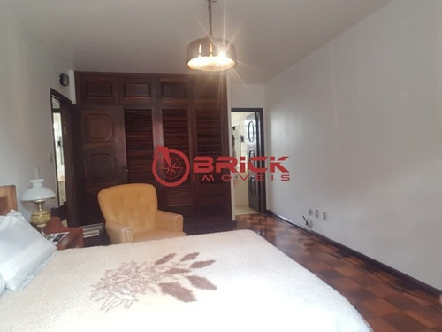 Imagem 17 de 30 de Casa Independente Com 4 Suítes, 320 M² No Comary - Teresópolis/rj. - Ca00889 - 33908003