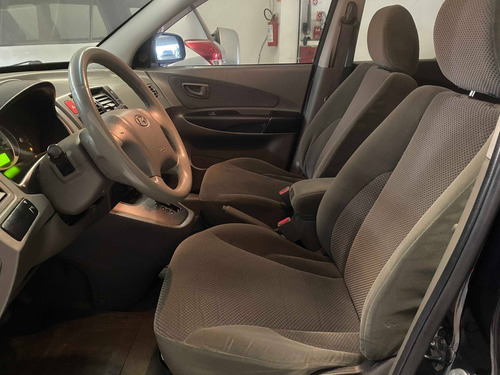Imagem 8 de 10 de Hyundai Tucson 2.0 Mpfi Gls 16v 143cv 2wd Flex 4p