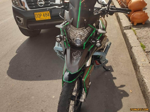 Motos Akt
