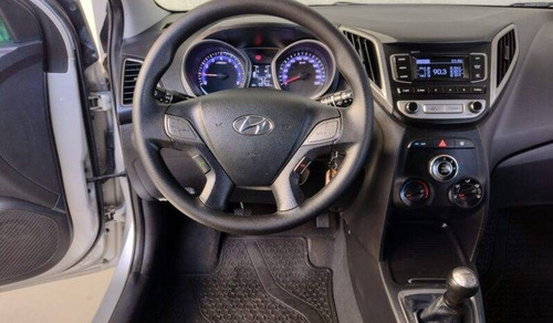Imagem 8 de 13 de Hyundai Hb20 1.0 Comfort 12v Flex 4p Manual