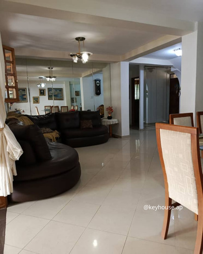 Keyhouse.ap Vende Casa En Urb. Cooperativa Guaicaipuro.
