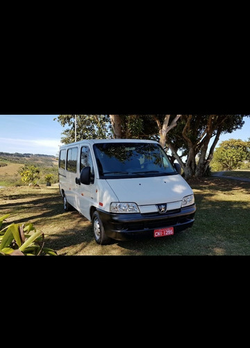 Peugeot Boxer Minibus 2009 2.8 Hdi 330m 16l 5p