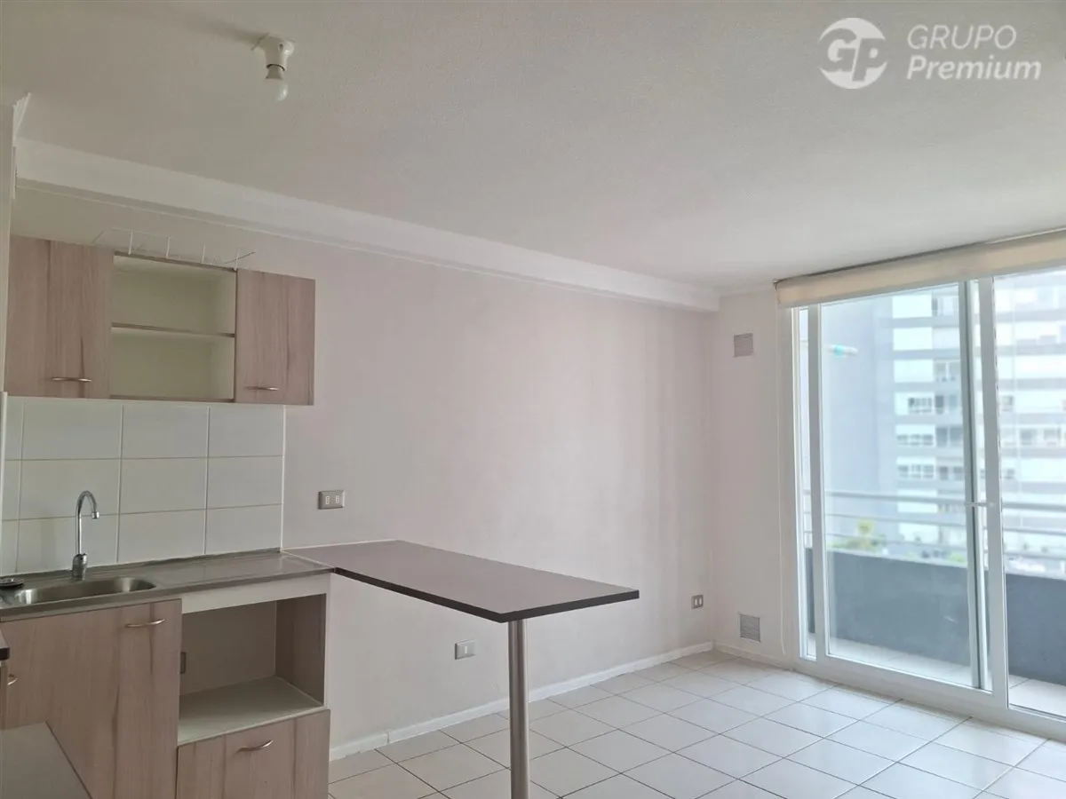 Imagen 5 de 26 de Departamento En Venta De 2 Dorm. 1b 2estaciionamiento Renca