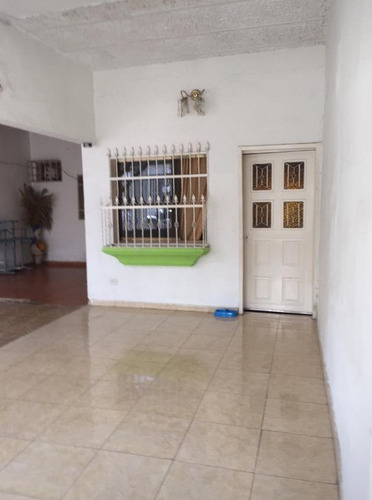 Imagen 2 de 16 de Casa En Venta Urb. Piñonal Precio De Oportunidad 04126903606