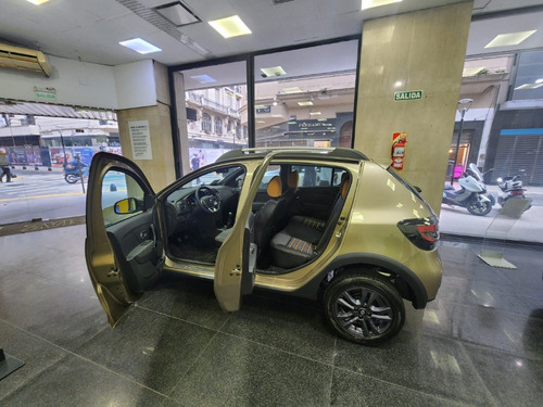 Renault Stepway 1.6 16v C.a.b