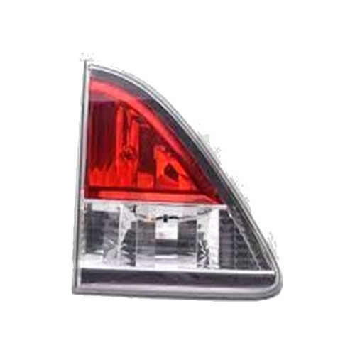 Farol Trasero Izquierdo Interior Mazda Bt50 2017/2021