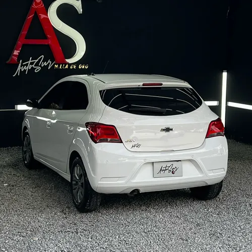 Chevrolet Onix 1.4 Joy