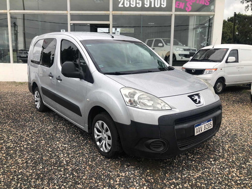 Peugeot Partner B9 Rural, Nafta, Muy Buena !!