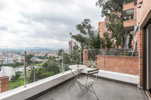 Apartamento En Venta En Bosque De Pinos. Cod V2955