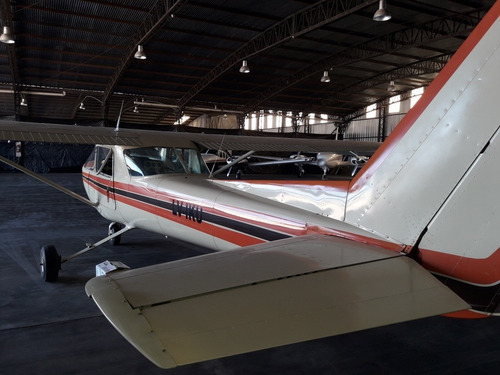 Avion Cessna 150