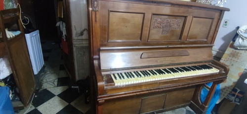 Imagen 6 de 9 de Muebles Antiguos