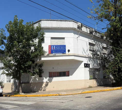 Venta Ph De 4 Ambientes En Primer Piso Por Escalera En Villa Real