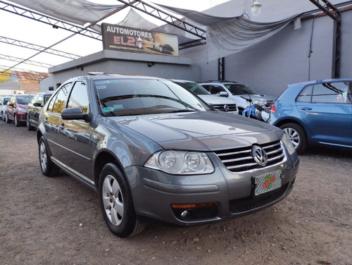 Imagen 6 de 17 de Volkswagen Bora 2.0 Trendline