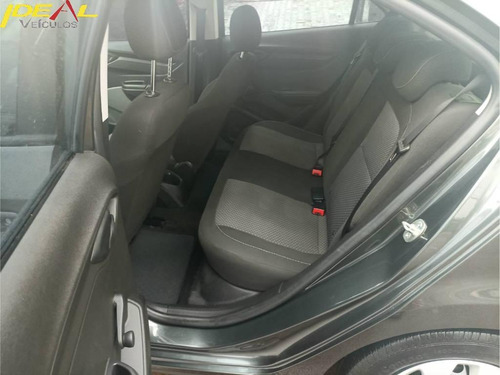 Imagem 10 de 13 de Chevrolet Onix 10mt Joye