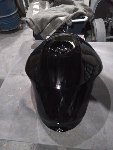 Imagem 1 de 5 de Pintura E Restauração De Motos