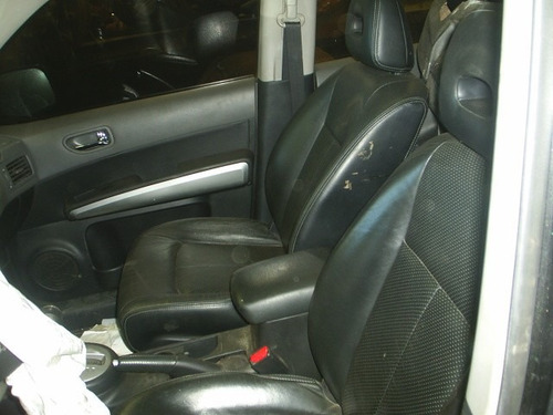 Sucata Nissan X-trail 2008