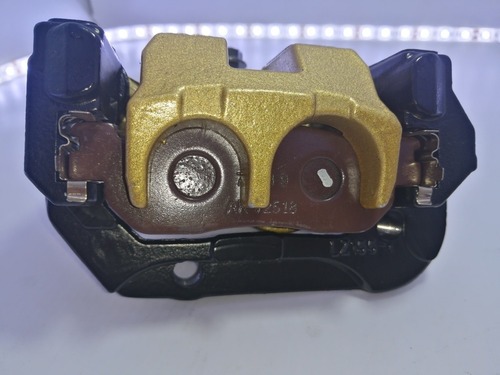Caliper O Mordaza Delantero Dt125 Dt 175 (envío Gratis)