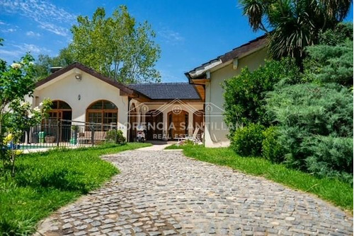 Casa Chalet  En Venta En Esteban Echeverría, G.b.a. Zona Sur, Argentina