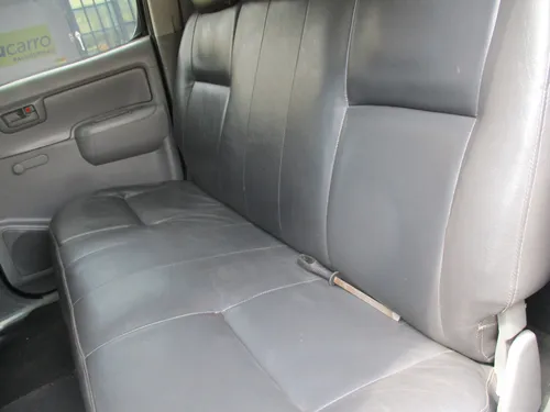 Toyota Hilux Doblecabina 4x2 2700cc Mt
