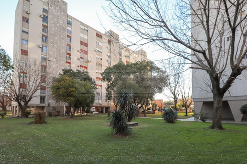 Imagen 10 de 15 de Departamento 3 Ambientes Venta - Mart.-fleming/panam.