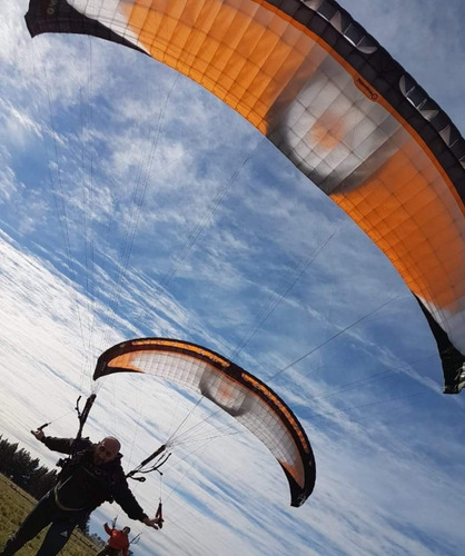 Imagen 2 de 7 de Parapente Paramania Revo 3