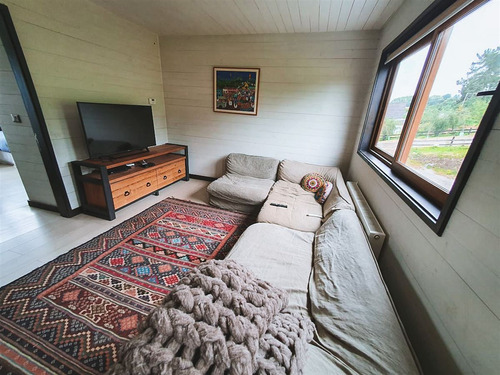 Casa En Venta De 4 Dorm. En Panguipulli