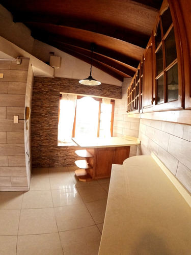 Casa Familiar 291 M2 En 512 M2 Terreno Bosques De Montemar