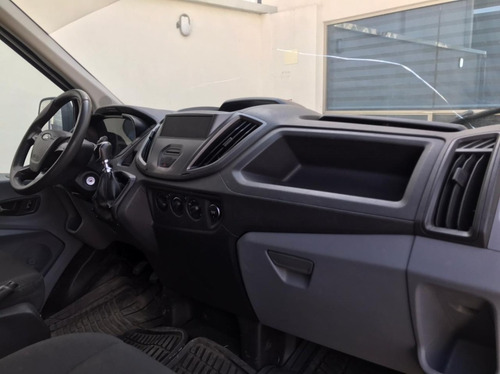 Imagen 13 de 15 de Ford Transit Van Chasis Mediana