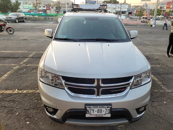 Dodge Journey 2.4 Sxt 7 Pasajeros Plus Mt