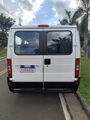 Citroën Jumper Minibus 2.3 Hdi 16l 5p