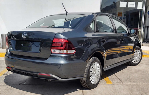 Imagen 7 de 15 de Volkswagen Vento 2021 1.6 Starline Mt (sin Radio)
