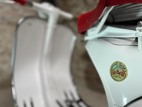 Imagen 10 de 14 de Piaggio Vespa 150cc Año 1957 Vl3m Tributo Abarth