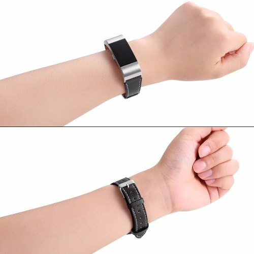 Pulseira Classic Fitbit Charge 2 - Couro Legítimo - Preto