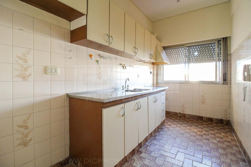 Imagen 3 de 21 de Departamento 3 Ambientes Venta - Villa Adelina