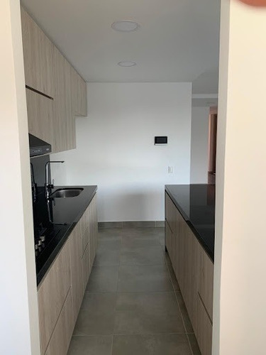 Imagen 8 de 18 de Apartamento En Venta Estadio 1074-595